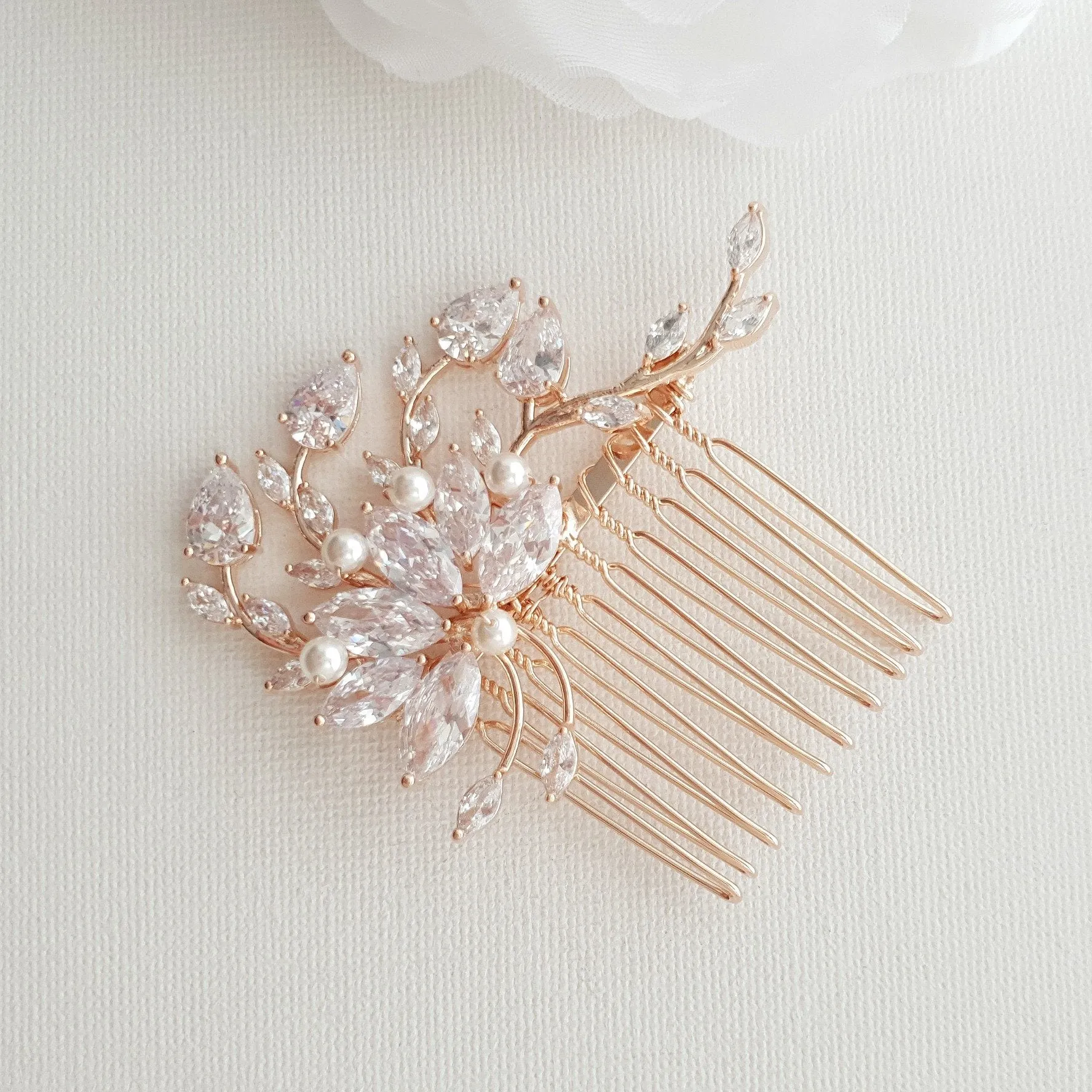 Petite Flower Bridal Hairpiece in Gold- Kika