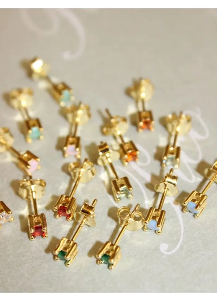 Pico Copenhagen - Cecilie Crystal Stud - Red