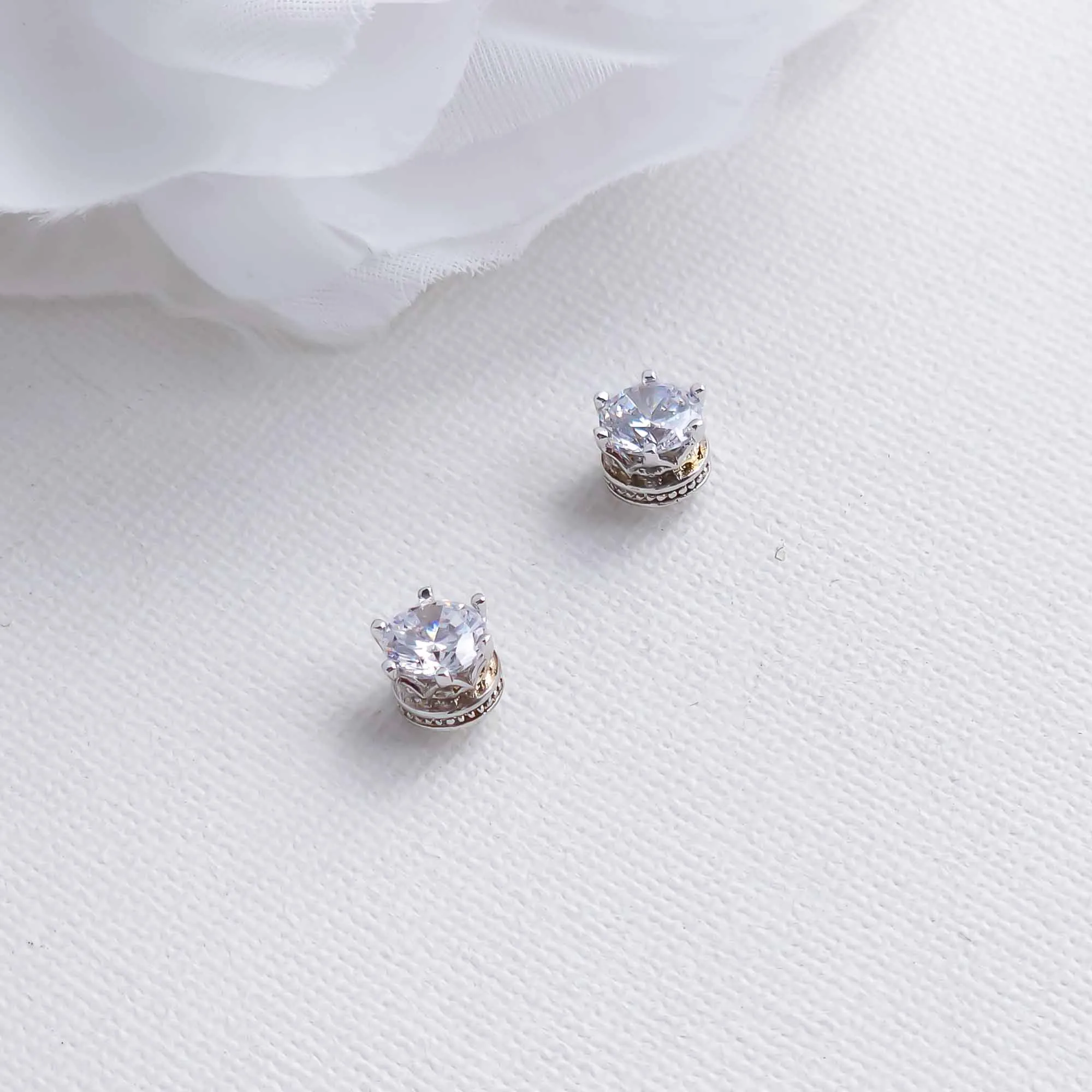 Simple CZ Stud Earrings Silver-Emery